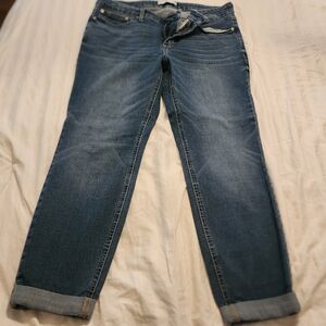 Women denimn capris